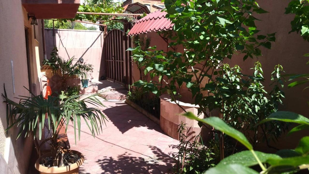 Aparthotel Otin Tbilisi Ngoại thất bức ảnh