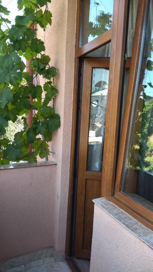 Aparthotel Otin Tbilisi Ngoại thất bức ảnh
